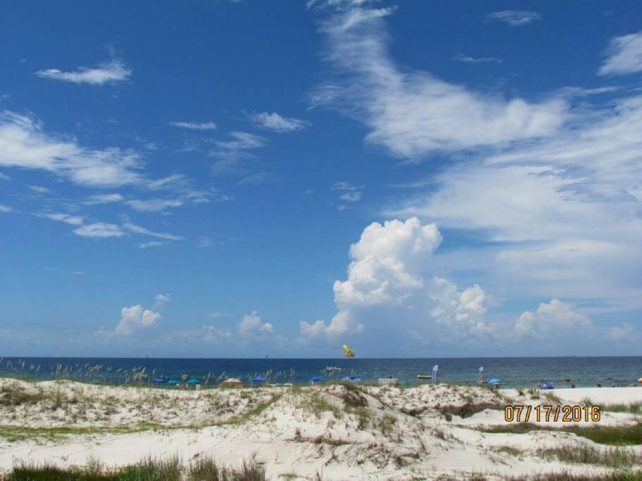 Doral 103 - Charming Beachfront / Ground Floor Condo! Gulf Shores Esterno foto